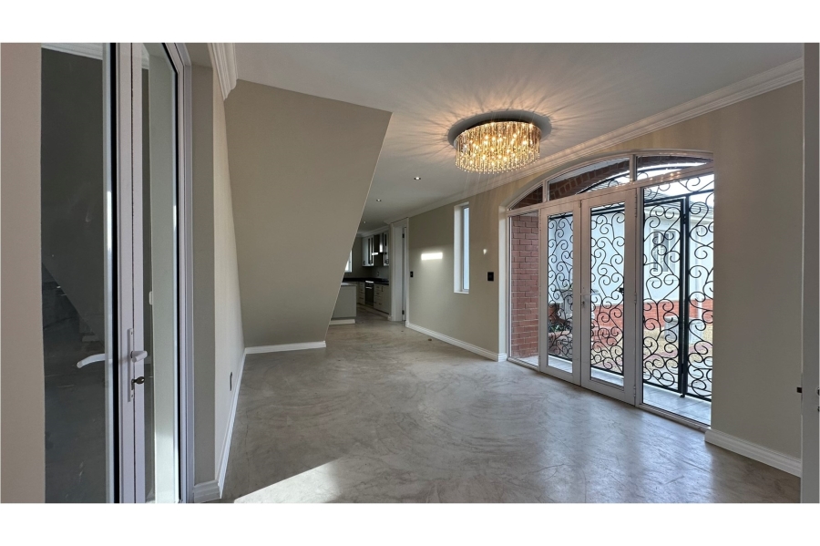 To Let 4 Bedroom Property for Rent in Val De Vie Estate Western Cape